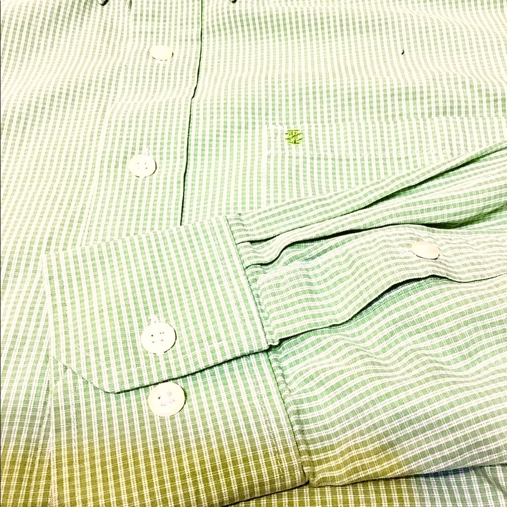 Man’s small Izod shirt